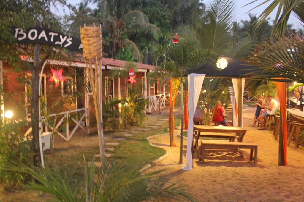 Boaty'S Beach Cottages Calangute Exterior photo